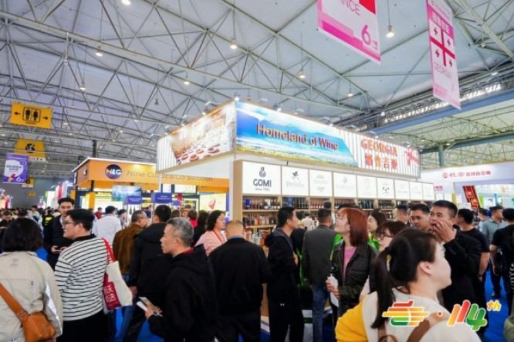 网红食品品牌如何通过官网预定2026南京糖酒会展位？步骤详解